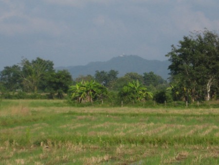 39 rai a few kilometers past Santiburi golf course