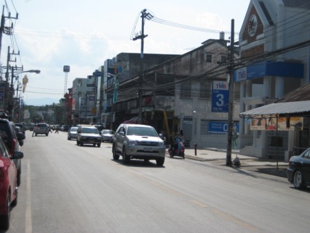 Prime property on one of Chiang Rai s busiest streets