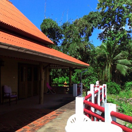 2-Bd house with small pool in Wiang Chai, great views