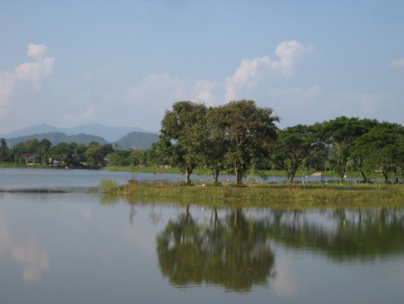 Plots over-looking Nong Pueng Lake, desirable location