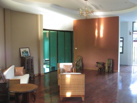 3-Bd home with pool near Huay Sak Reservoir