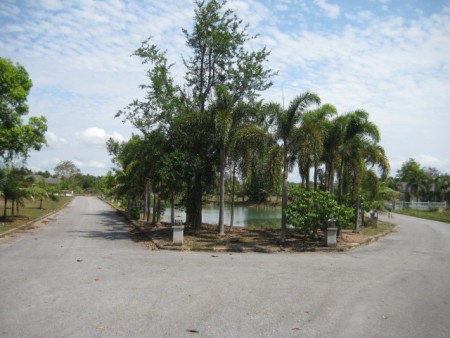 Residential development near golf course