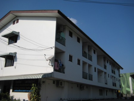 Apartment building next to Central Plaza