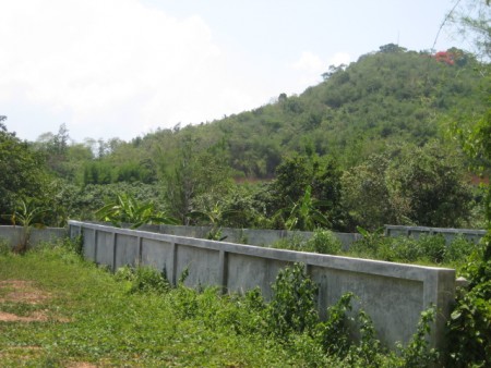 400 sq m plots for sale near retreat center, scenic area