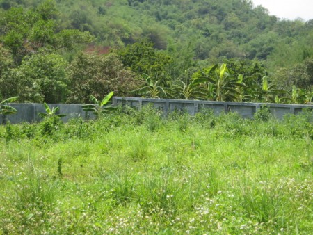 400 sq m plots for sale near retreat center, scenic area