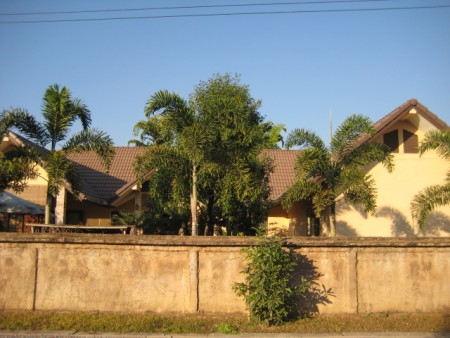 3-bedroom bungalow in small community