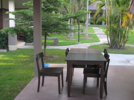 Serviced cottages in peaceful resort