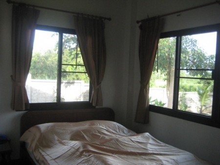 Serviced cottages in peaceful resort