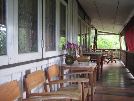 House with great views on Nong Luang lake