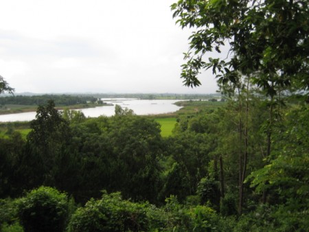 House with great views on Nong Luang lake