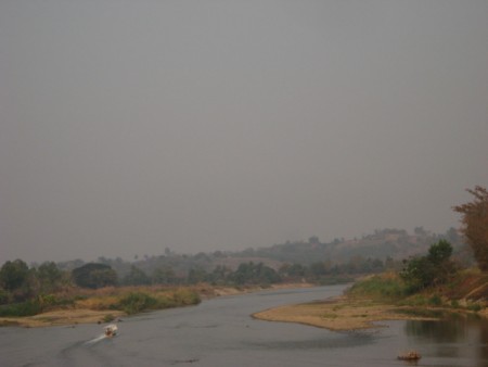865 rai on the Mae Kok river