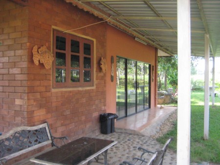 3 villas in a compound on Huay Plakang